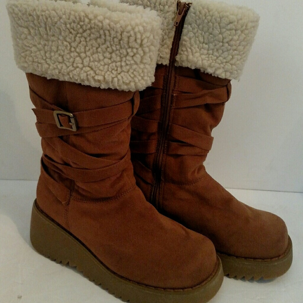 no boundaries Wedge Multi Strap Buckled Boots